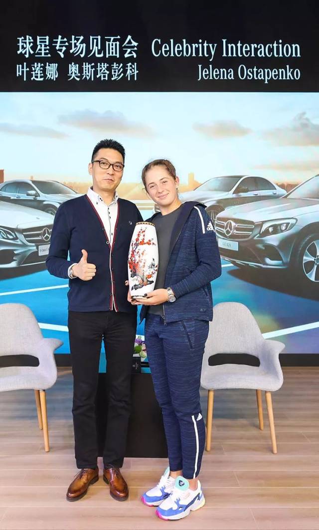 他所表现出 他所表现出