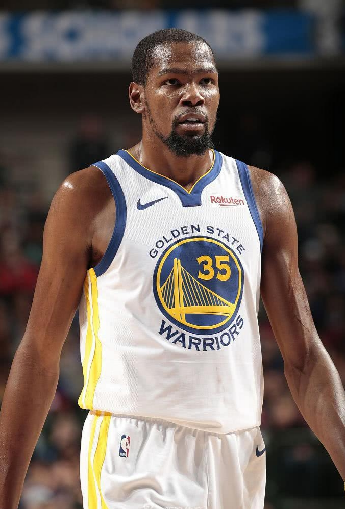 赞助商因此 赞助商因此